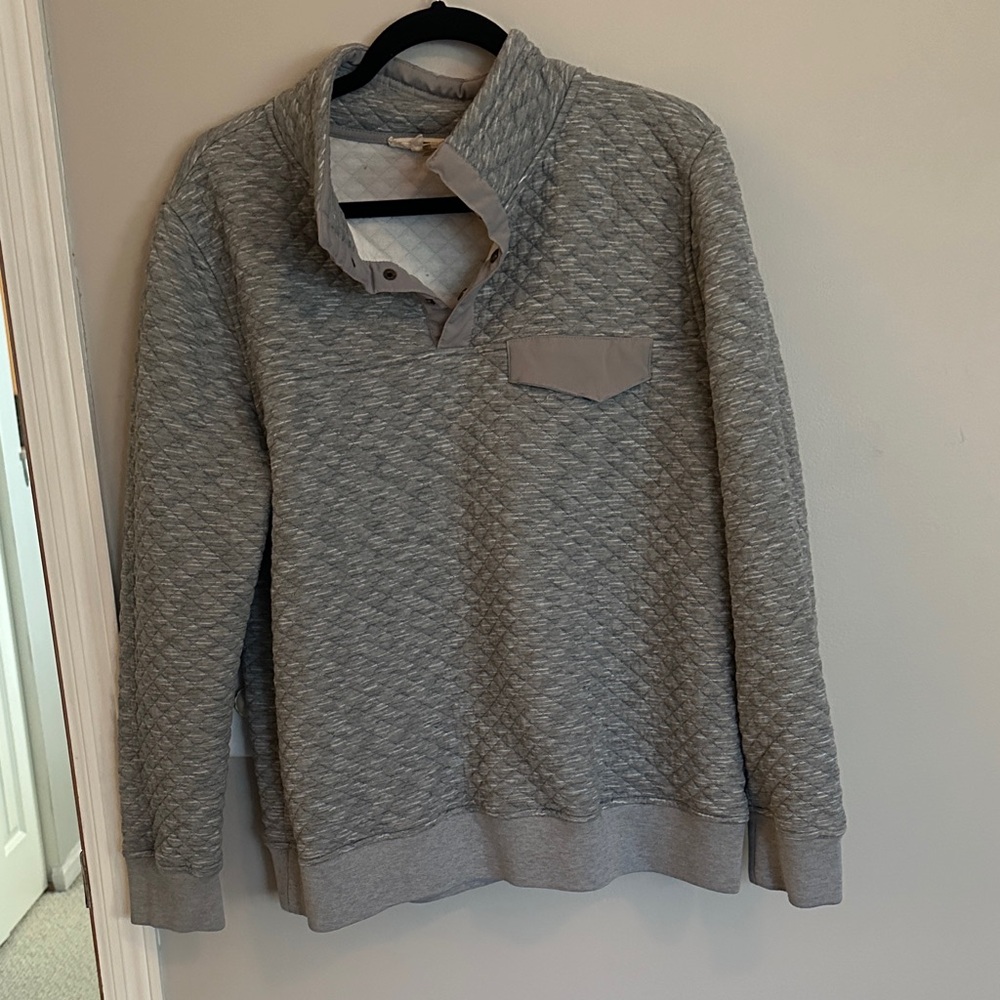 Gray Quilted Sweatshirt